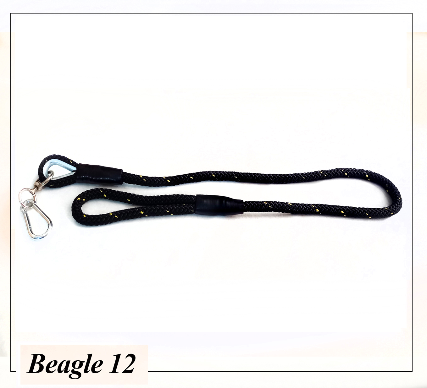 لید بیگل 12 تهیه شده از طناب 12 ، با دوام و مقاومت بالا ، مناسب برای انواع سگ می باشد.