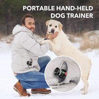 مربی سگ اولتراسونیک DOG CARE با انتشار صدایی با صدای بلند دوستدار سگ که برای انسان قابل شنیدن نیست، راهی موثر و انسانی برای برقراری ارتباط با سگ شما ارائه می دهد.