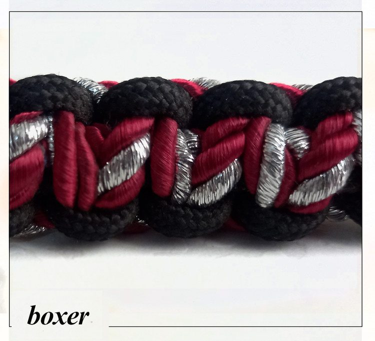 تهیه شده از طناب ابریشمی پاراکورد و یراق فولادی است