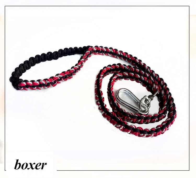 تهیه شده از طناب ابریشمی پاراکورد و یراق فولادی است