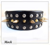 قلاده گردنی ماک بدلیل مقاومت و کیفیت بسیار بالا مناسب سگهای بزرگ و سنگین وزن و نگهبان و خشن طراحی شده است.