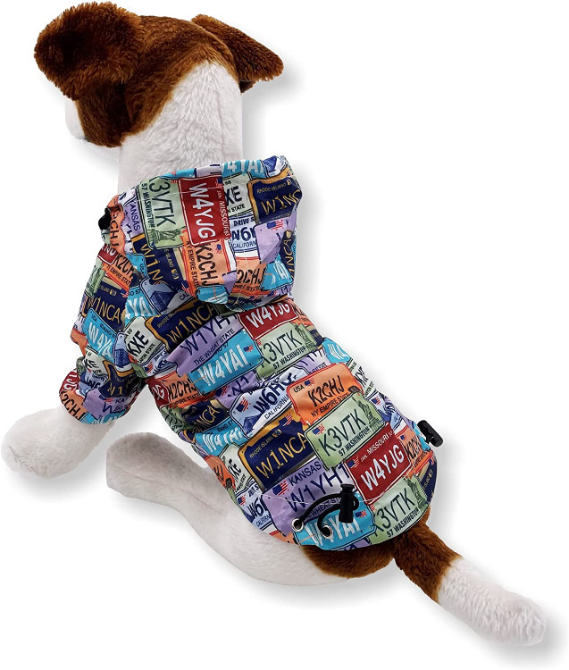 با بند کشی قابل تنظیم الاستیک برای تنظیم دهانه هود، محافظت کامل از سر حیوان خانگی شما را فراهم می کند.