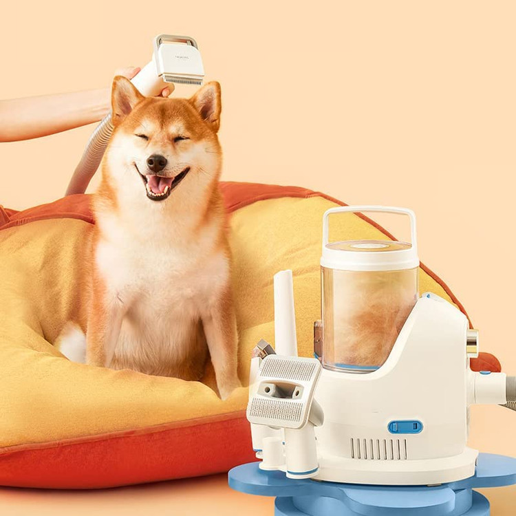 ابزارهای سنتی نظافت منزل باعث به هم ریختگی و موی زیادی در خانه می شود. اما کیت نظافت ما با عملکرد جاروبرقی، 99٪ از موهای حیوانات خانگی را در حین کوتاه کردن و برس زدن موها در یک ظرف جارو جمع می کند، که می تواند خانه شما را تمیز نگه دارد.