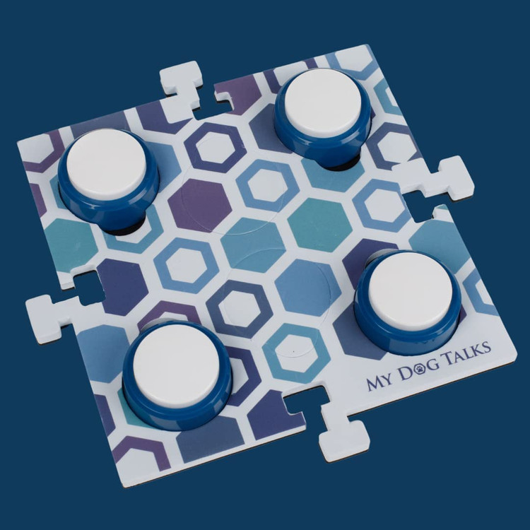 دکمه فشرده برای آموزش نحوه صحبت کردن به حیوان خانگی خود