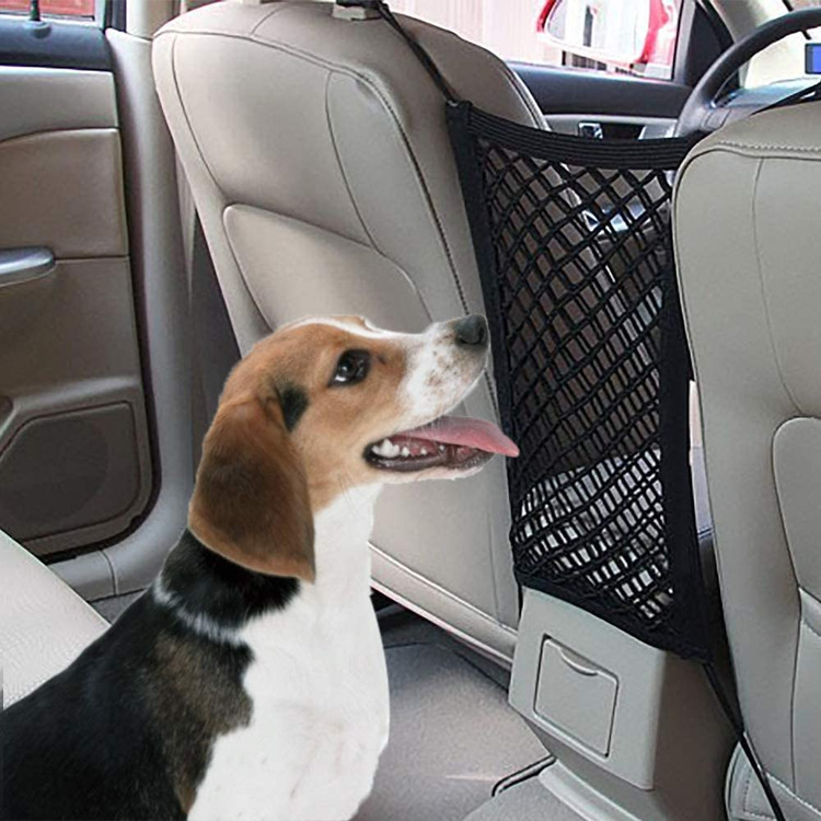 بر خلاف موانع فلزی، مانع توری حیوانات خانگی ما به راحتی با قلاب ها و نوارهای قابل تنظیم نصب و جدا می شوند