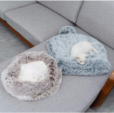 غار گربه فوق العاده دنج و نرم گرم کننده، مناسب برای انواع گربه ها و توله سگ هایی با وزن کمتر از 16.5 پوند/7.5 کیلوگرم. فضای زیادی برای کشش وجود دارد.