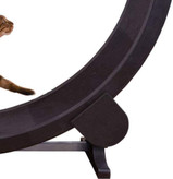 شکل دادن به توانایی گربه برای خم شدن و کشش بدن به شما کمک می کند از یک سبک زندگی فعال با حیوان خانگی خود لذت ببرید. به گربه خود ساعت ها فرصت سرگرمی و ورزش بدهید و در عین حال آسیب احتمالی مبلمان را کاهش دهید