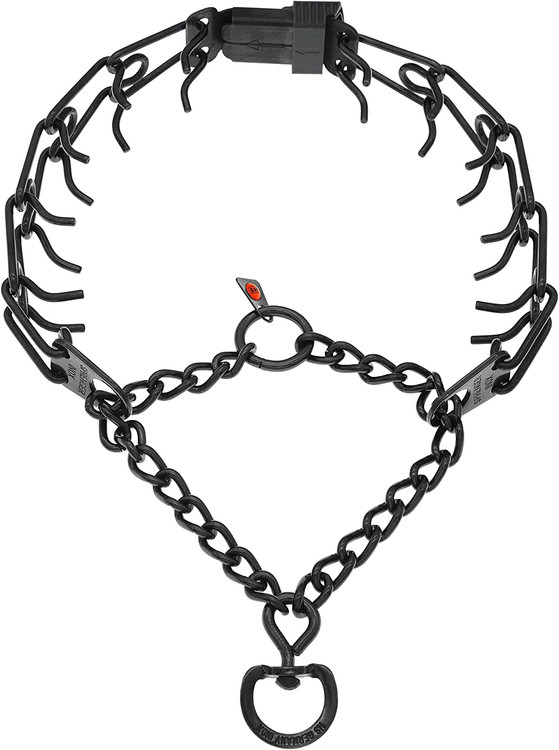 قلاده باید کاملاً زیر گوش و خط فک سگ قرار گیرد. قلاده مناسب برای سگ بی خطر است و تجربه آموزشی مثبت و موثر را ترویج می کند. حلقه D کاملاً چرخشی برای اتصال افسار